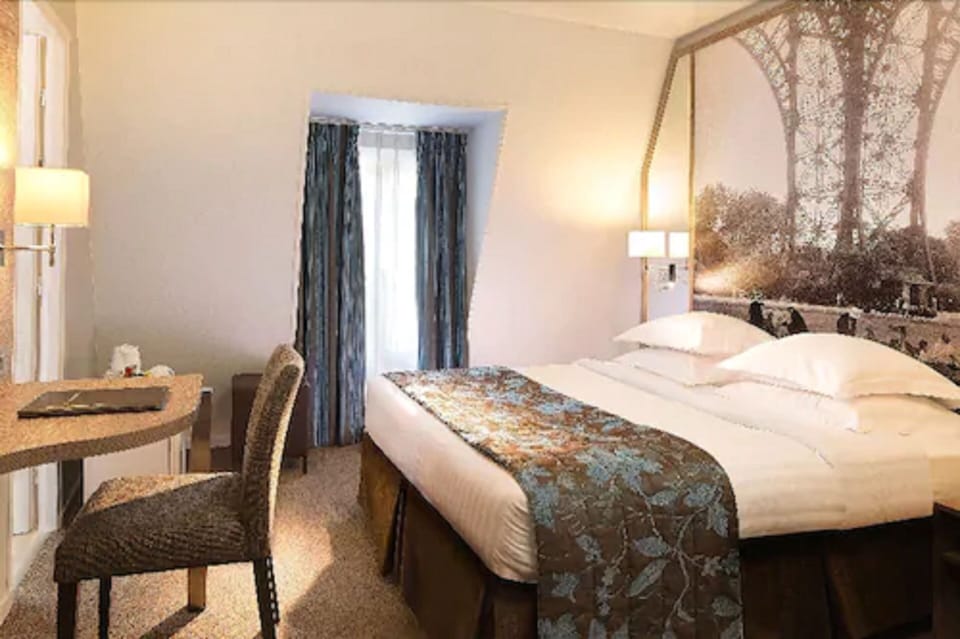 In-room safe, desk, blackout drapes, free WiFi