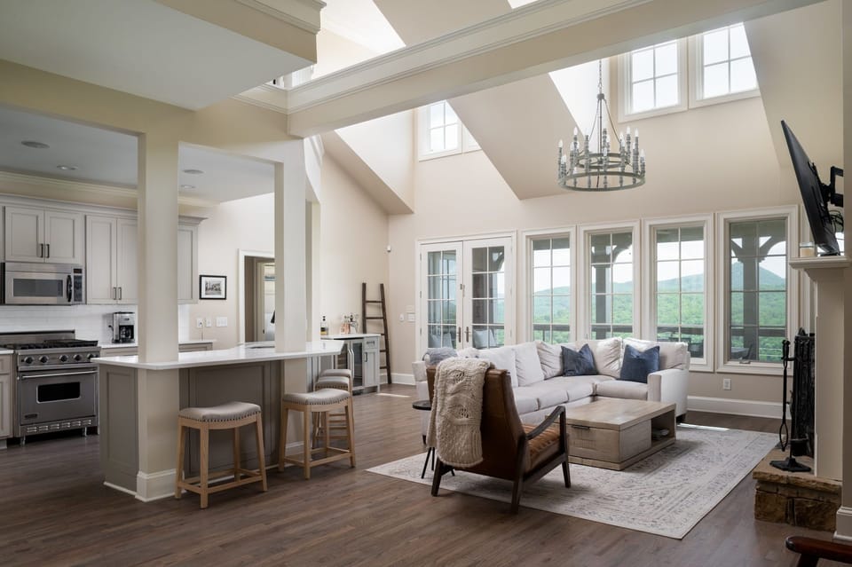 Open living room/kitchen