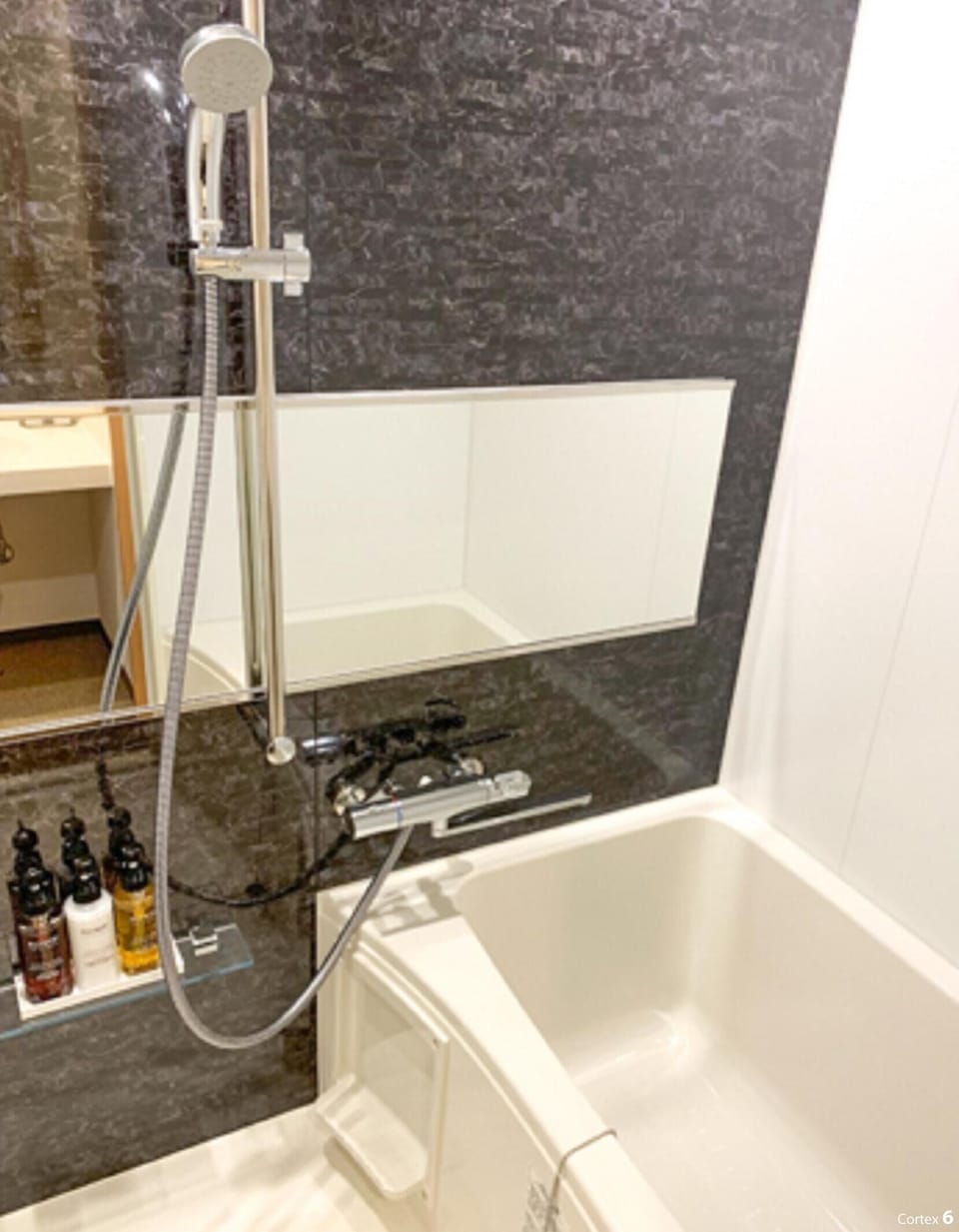 Fourth Room, Non Smoking | Bathroom | Combined shower/tub, free toiletries, hair dryer, slippers