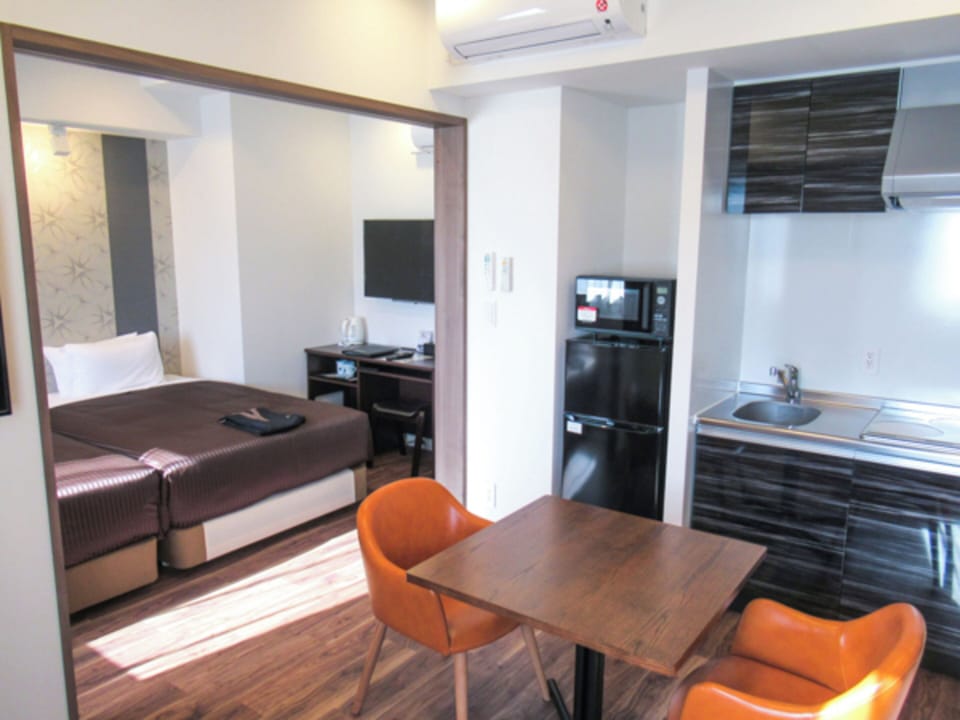 Individually decorated, desk, free WiFi, bed sheets