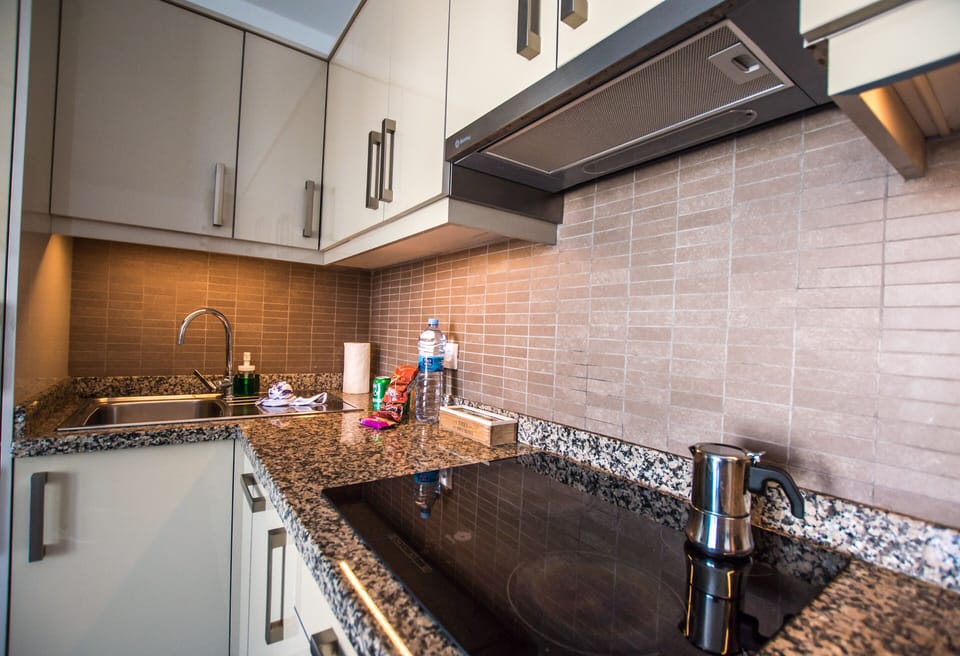 Casa Anemona kitchen and living room