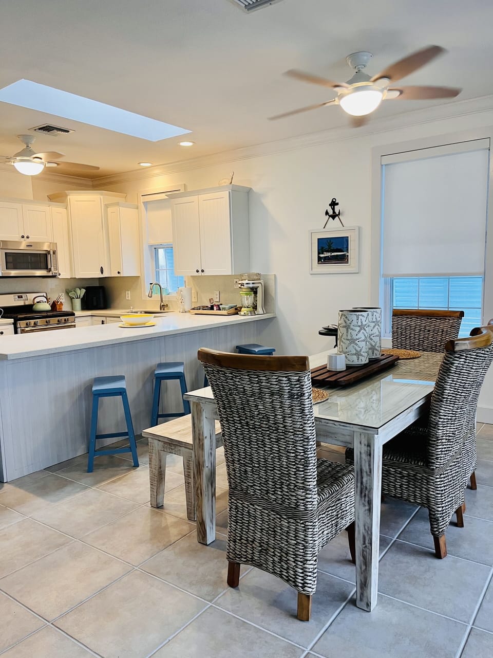 Open concept entertainment area 