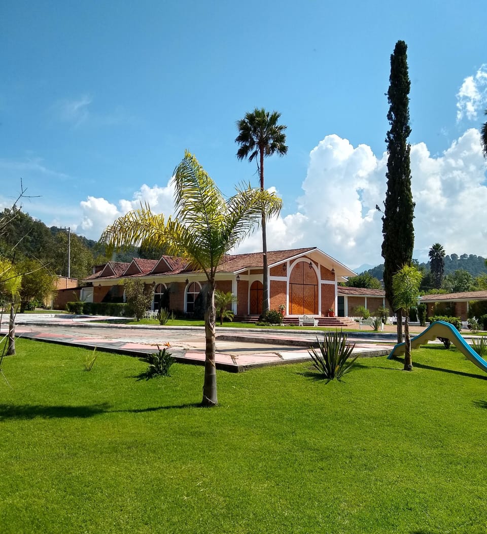 Children's play area - outdoor