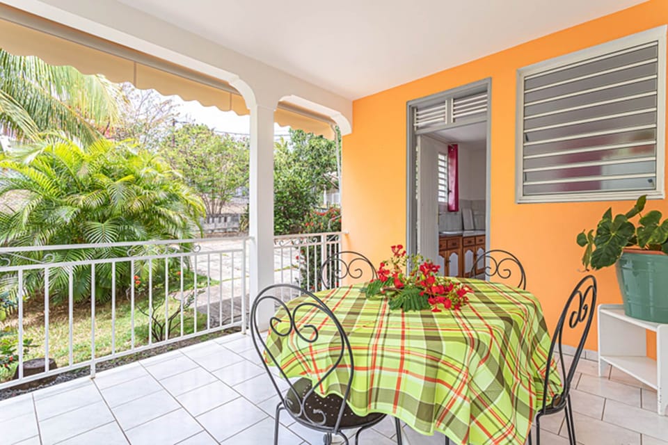 Gite Jasmin Deshaies Guadeloupe