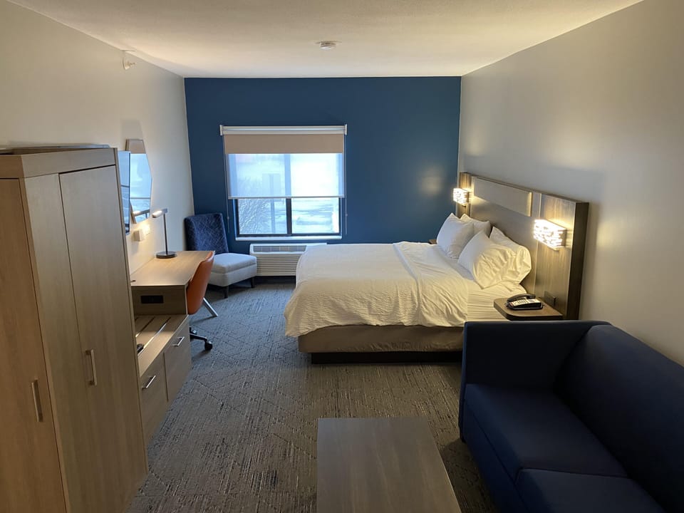 In-room safe, desk, laptop workspace, iron/ironing board