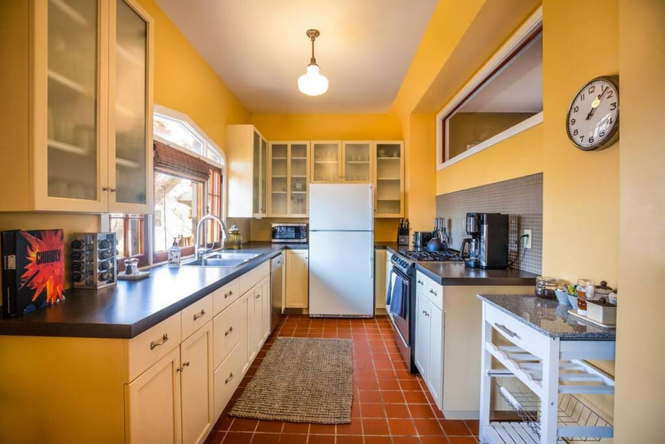 Great kitchen view.