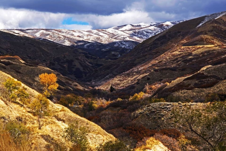 Hiking through City Creek Canyon