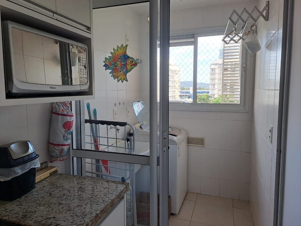 Premium Apartment, Pool Access, Garden View | Laundry