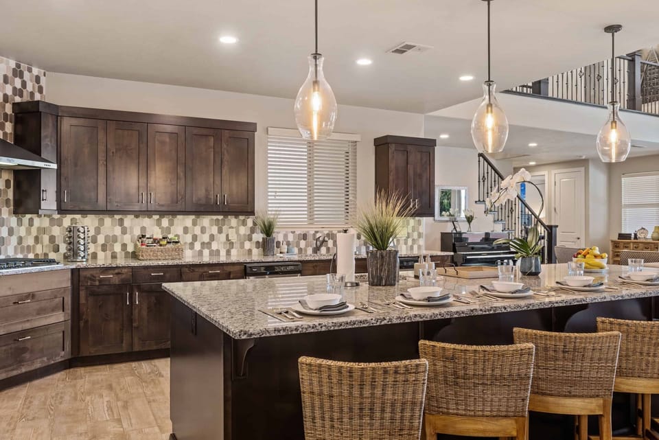 House, Multiple Bedrooms | Private kitchen | Fridge, oven, coffee/tea maker, toaster
