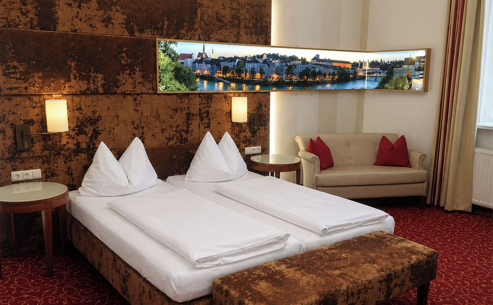 Room (DORMERO) | Hypo-allergenic bedding, in-room safe, individually decorated