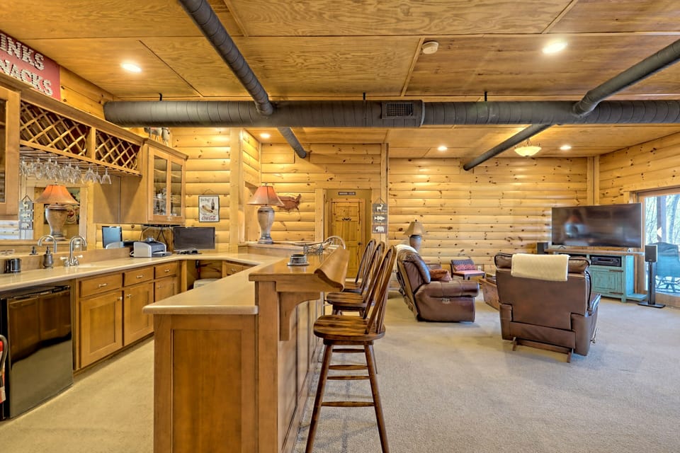 Game Room Fun Area 
