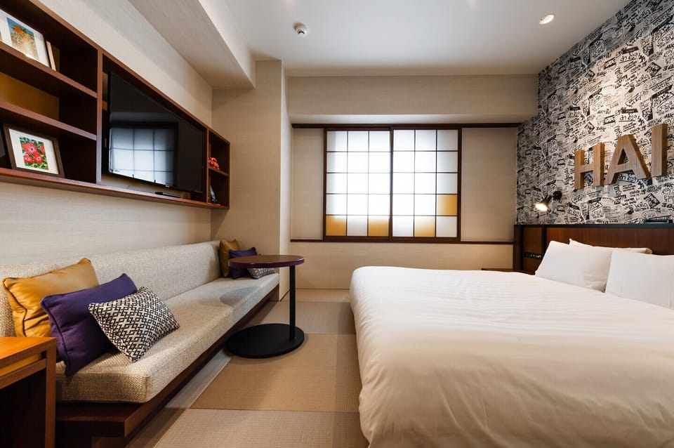 Double Room, Non Smoking | In-room safe, desk, laptop workspace, blackout drapes