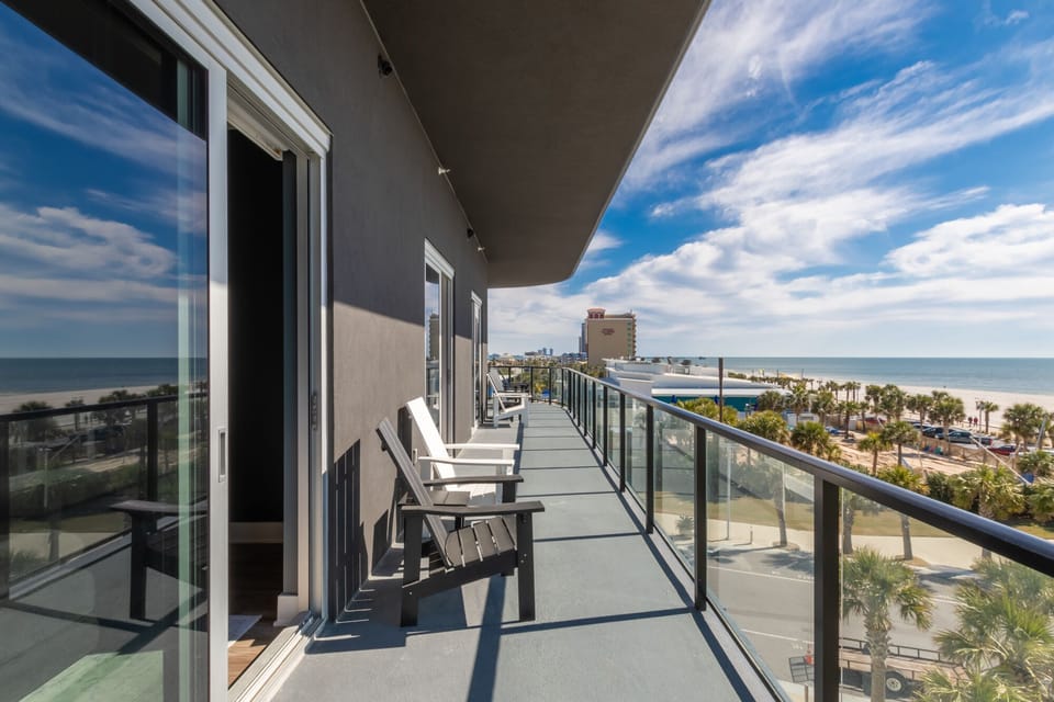 Master bedroom balcony access overlooking the Gulf of Mexico