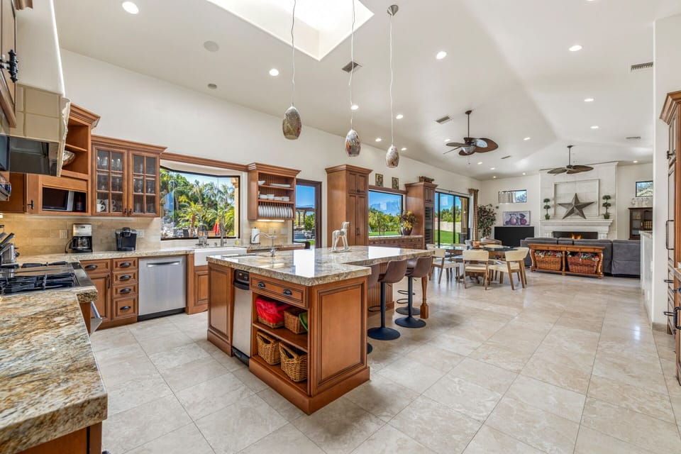 Family room, kitchen great room