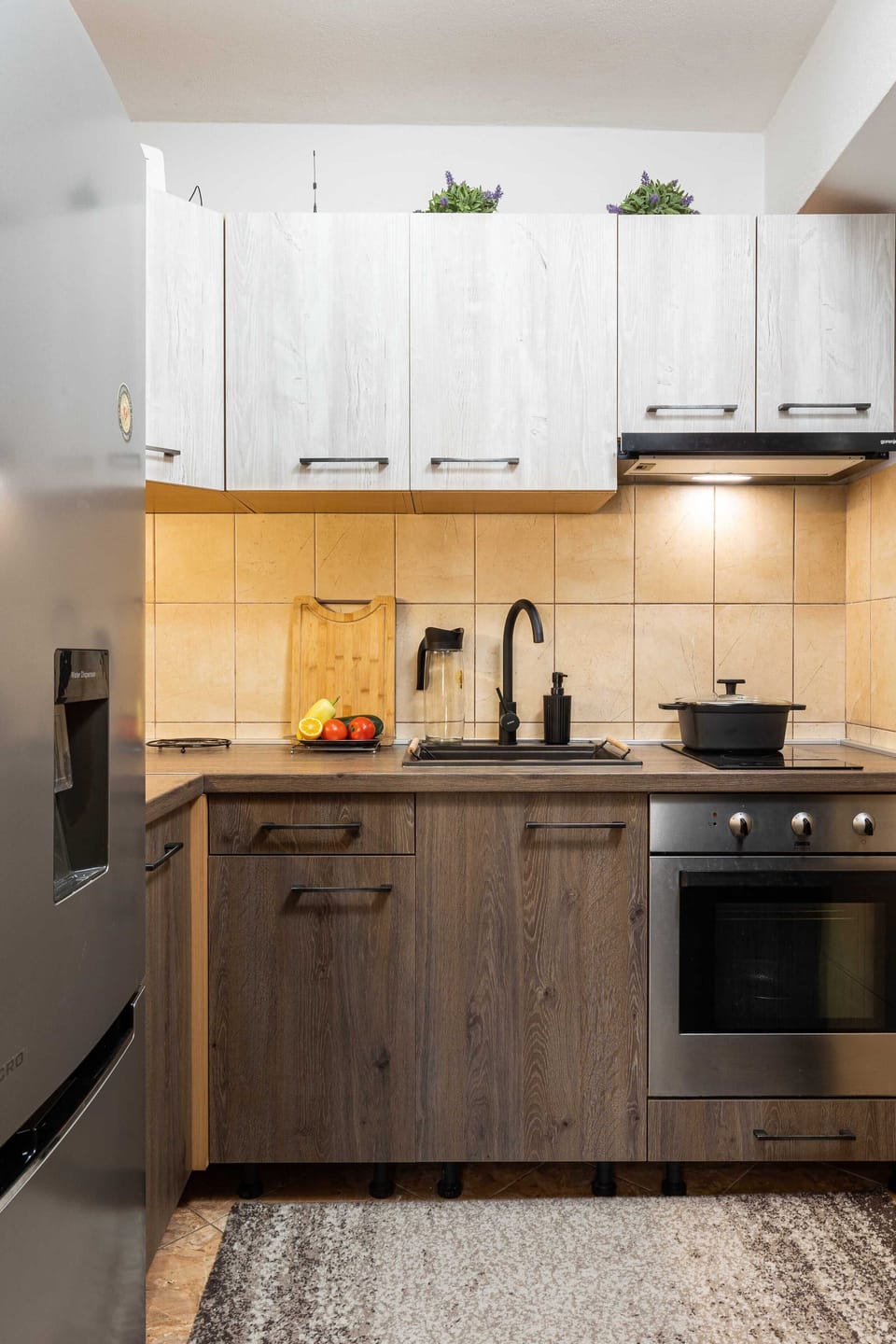 House (Two Bedroom Holiday Home) | Private kitchen | Fridge, stovetop, coffee/tea maker, electric kettle