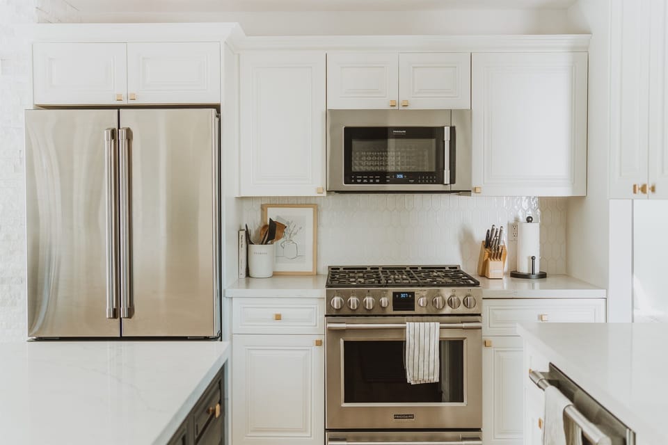beautiful kitchen w/ SS appliances - stocked with your comfort in mind!