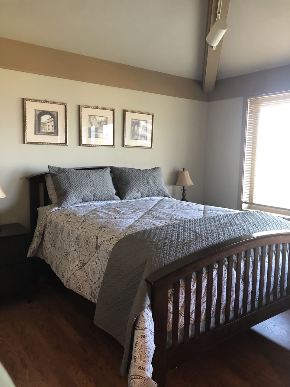 Bedroom 1 (Master)