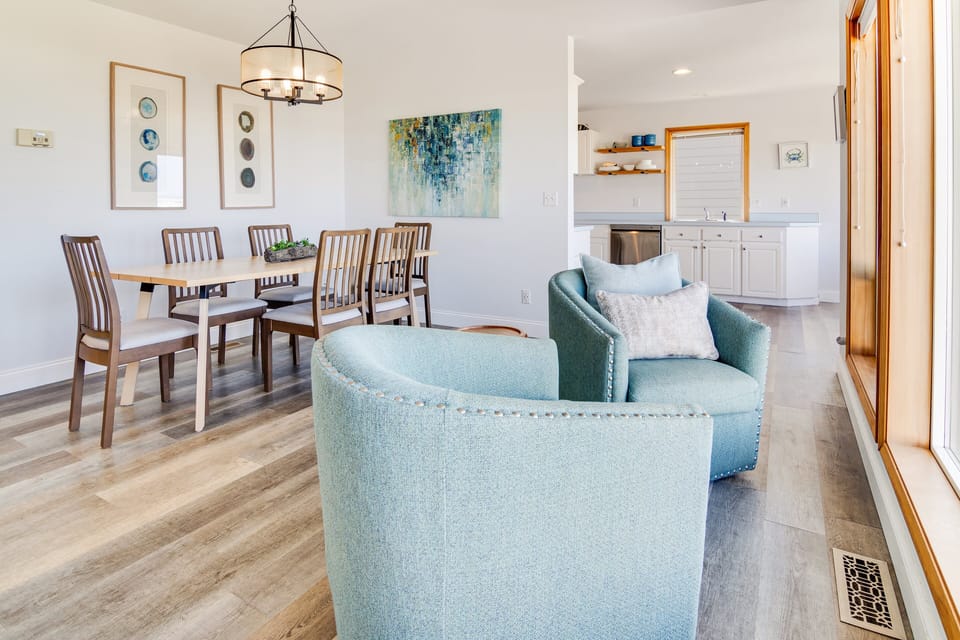 Sit and enjoy the views of the Pacific.