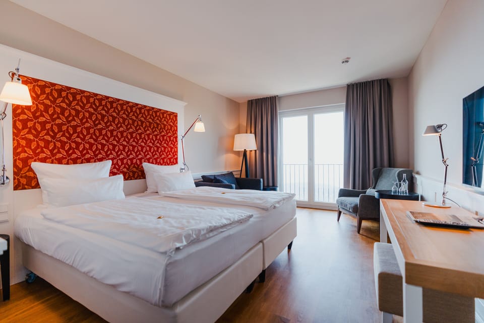 Premium bedding, minibar, in-room safe, desk
