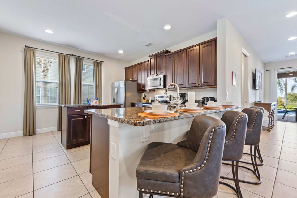 House (6 Bedrooms) | Property amenity
