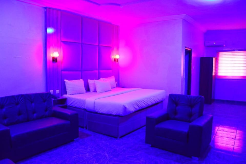 Superior Room | Premium bedding, free WiFi, bed sheets