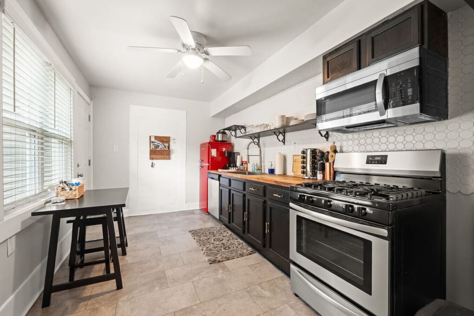 Fully stocked kitchen.