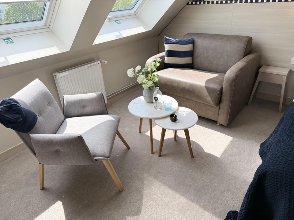 Minibar, in-room safe, desk, blackout drapes