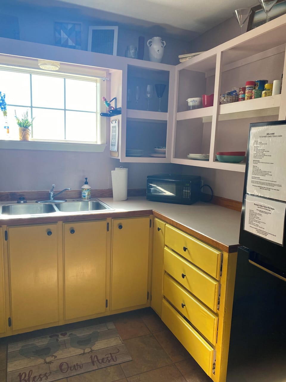 Fully stocked kitchen!  Yellow Rose of Texas kitchen!!