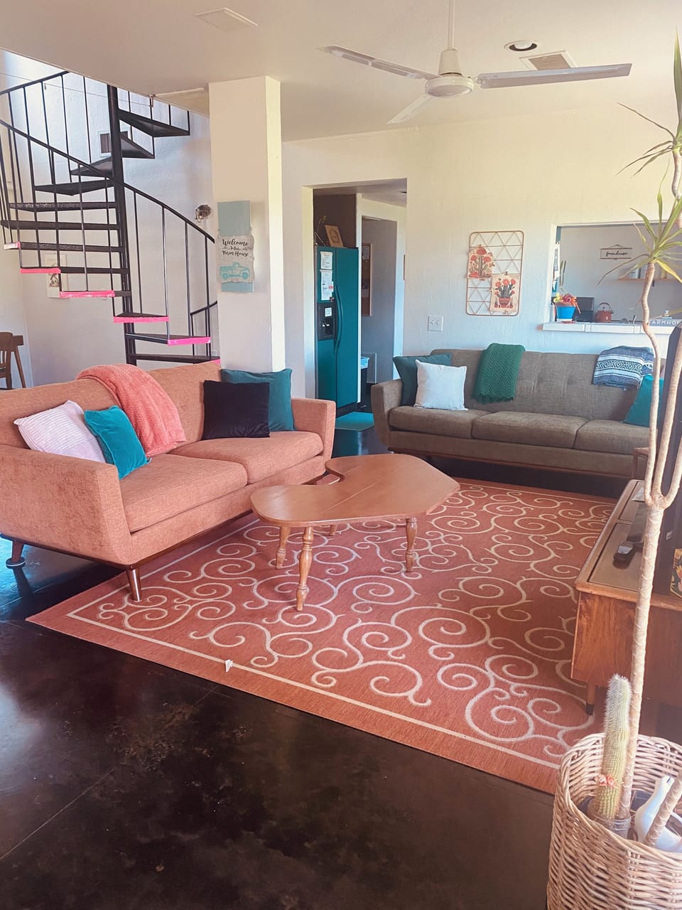 Open concept with beautiful views!
