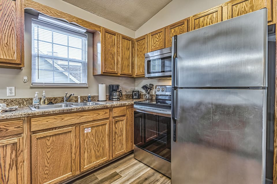 Even with a nice kitchen, mama’s on vacation too. Don’t forget to take her out to dinner.!