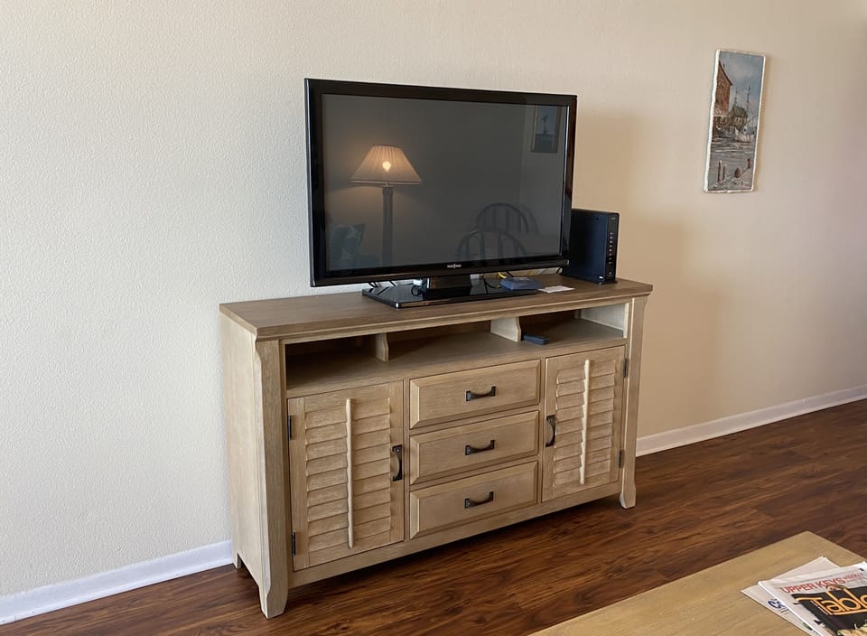 flat screen tv