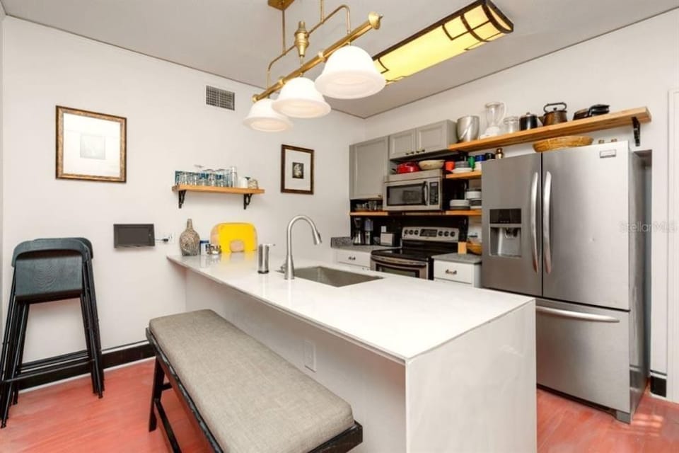Kitchen island