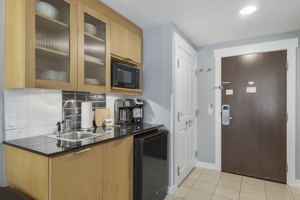 kitchenette