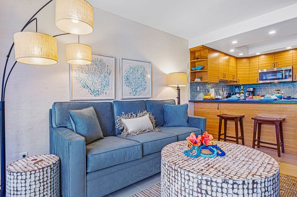 Studio | Living area | Smart TV