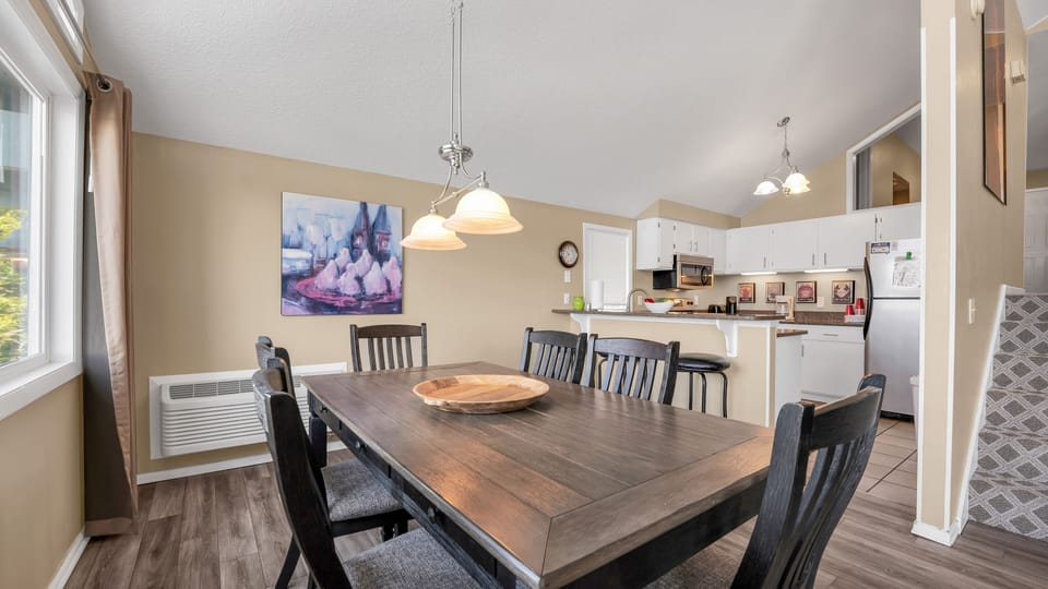 Main floor kitchen and dining area 