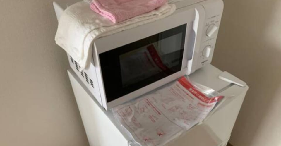 Room, Non Smoking | Private kitchenette | Mini-fridge, microwave, stovetop, griddle