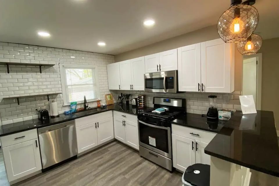 Fully equipped kitchen