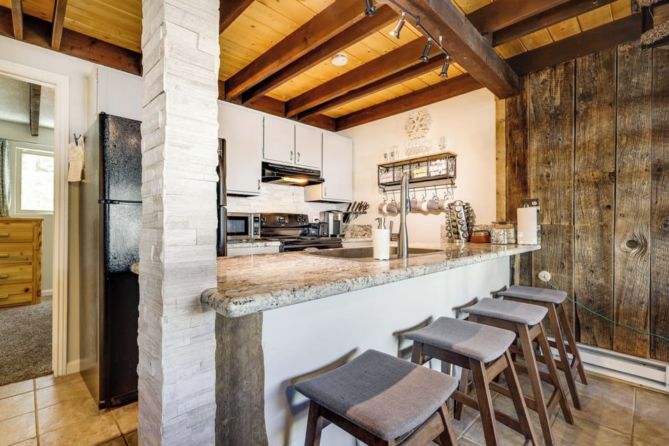 Kitchen | Multi-Level Unit | Community Game Room