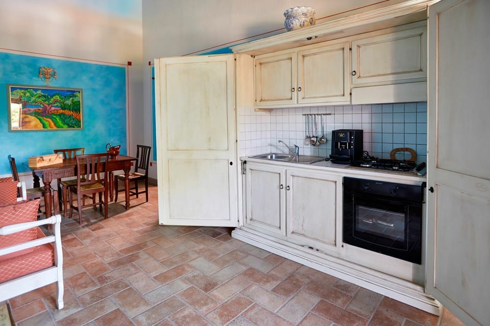Cabinetry, Countertop, Furniture, Property, Kitchen Sink, Sink, Tap, Wood, Kitchen Appliance, Kitchen
