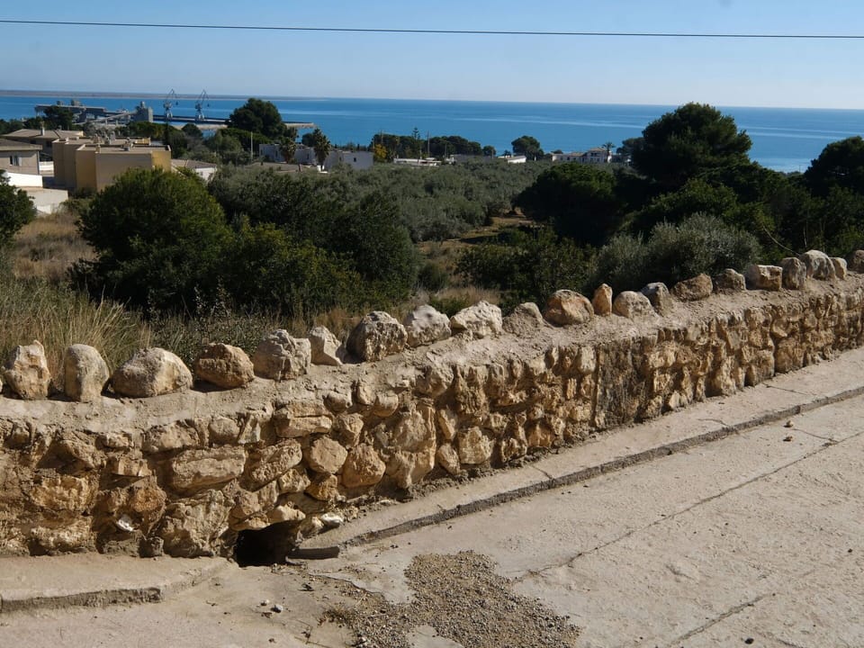 Sky, Plant, Bedrock, Wood, Landscape, Tree, Stone Wall, Formation, Archaeological Site, Geology