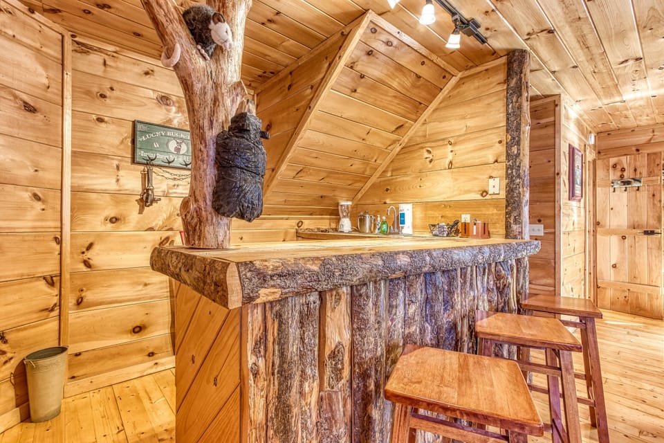 Wet bar