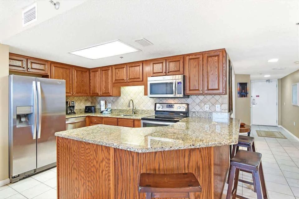 Fully equipped kitchen