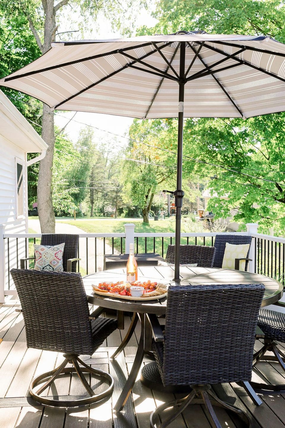 While visiting, stop by our local Farm Country Cheese Store, for the freshest selections of cheeses and amish goods during your stay at our cottage! 