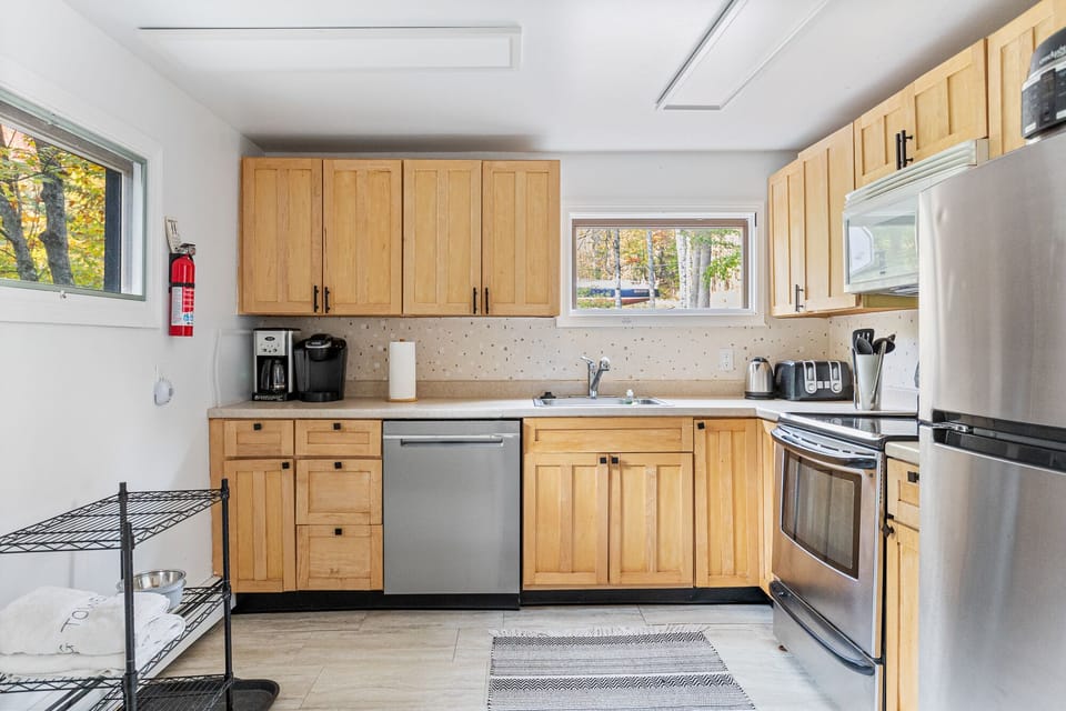 Kitchen. Fully equipped. Includes Keurig & drop coffee,kettle,toaster,slowcooker
