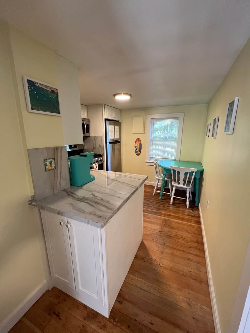 A spacious, eat in kitchen, fully stocked