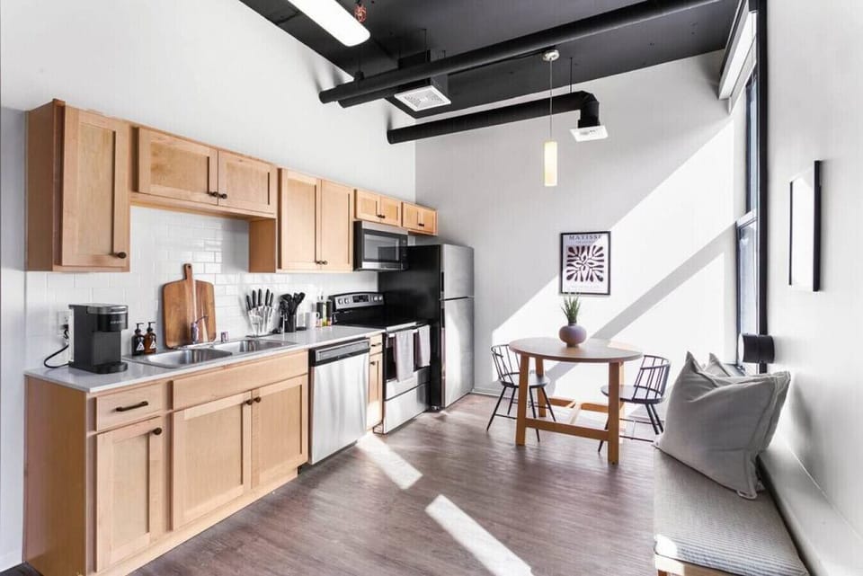 Fully stocked kitchen