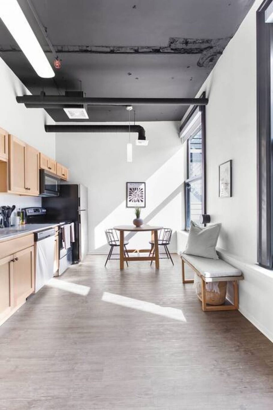 Experience downtown in luxurious comfort