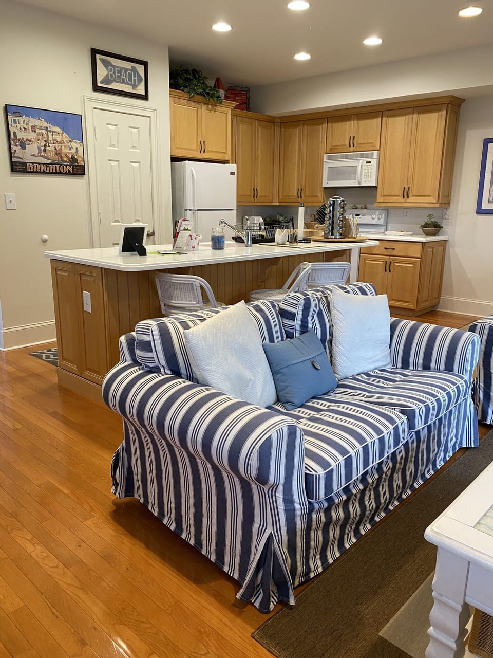 2nd Floor Living Area