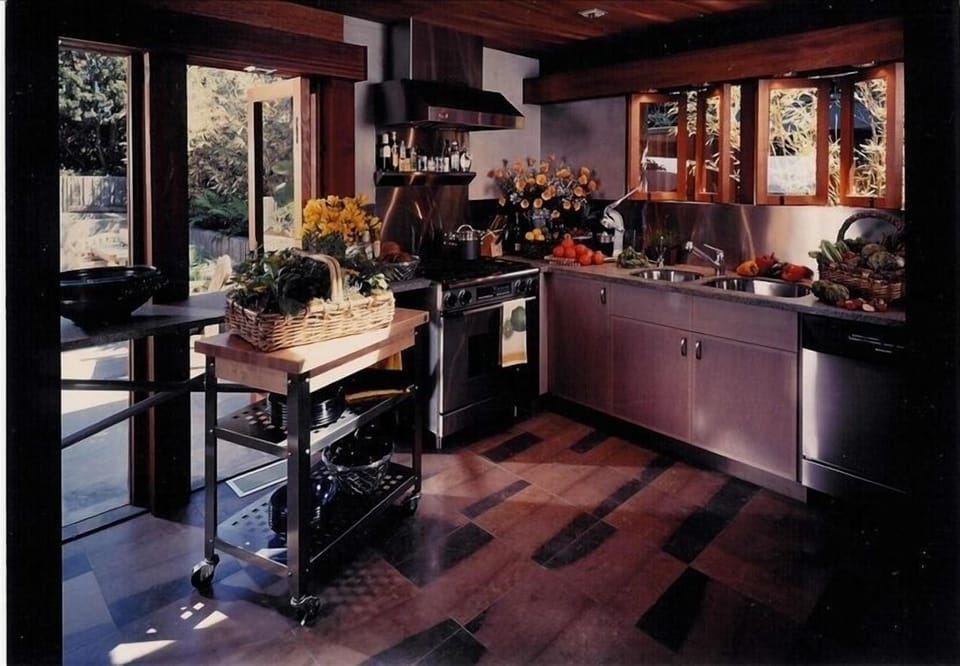 Fully equipped, kitchen state of the art kitchen