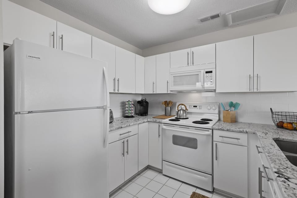  fully stocked Keurig and K-cups